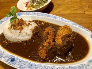 カレー 揚げ物 トッピング